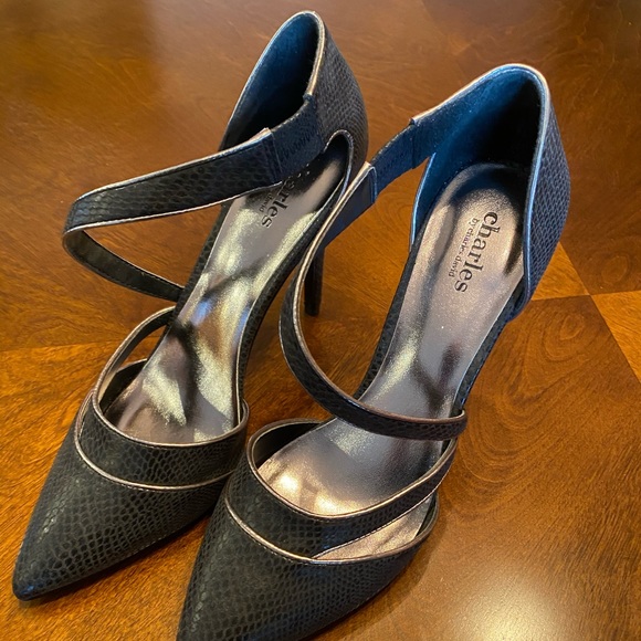 Charles by Charles David Pumps - Picture 1 of 3
